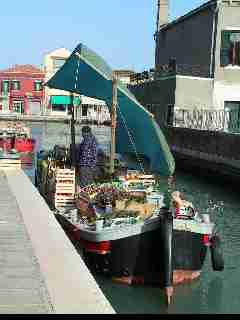 murano-barca-frutta